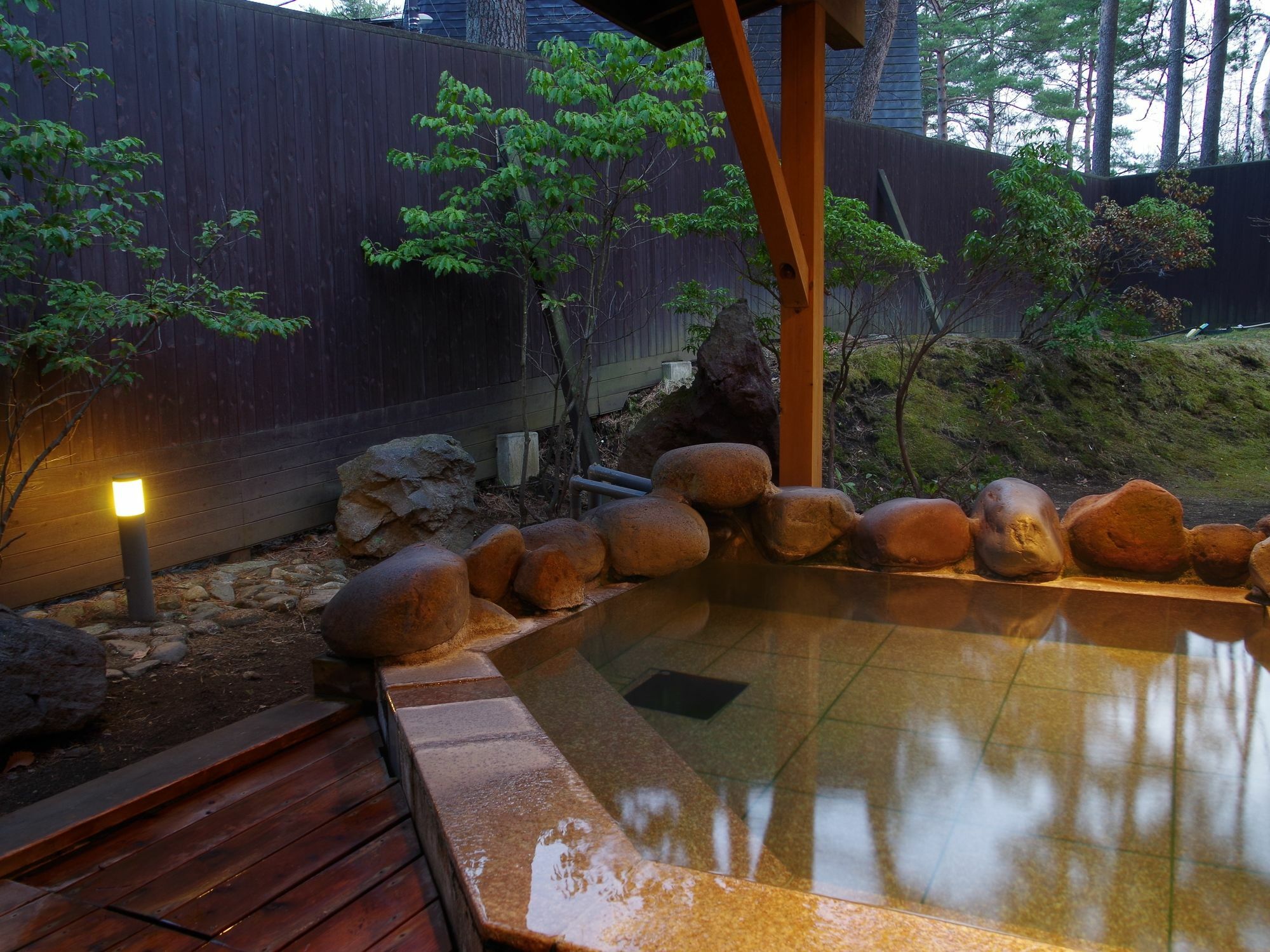 Kusatsu Skyland Hotel Zewnętrze zdjęcie